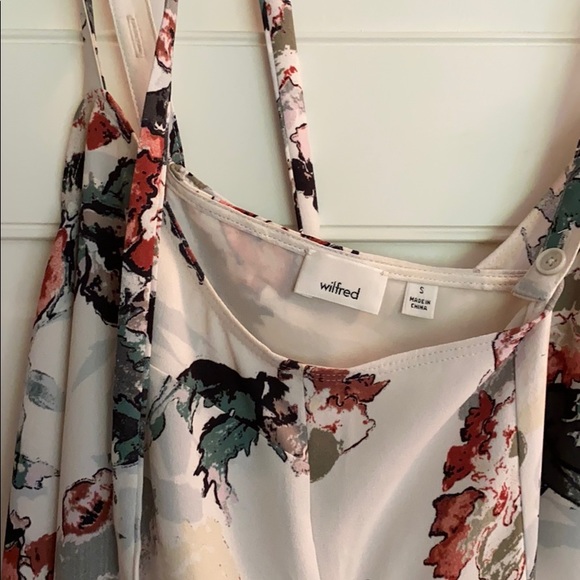 Wilfred | Gorgeous Floral Wrap Dress - Picture 1 of 4